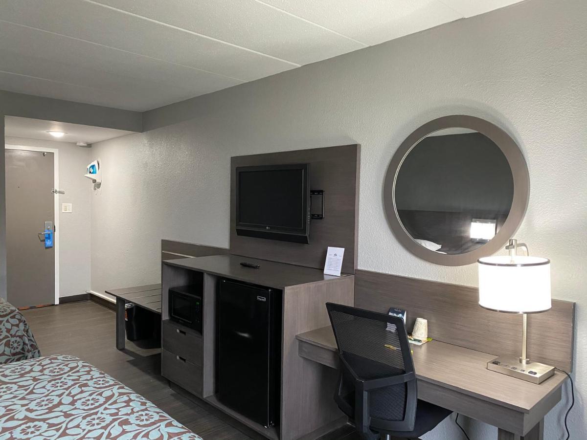 Days Inn By Wyndham Sharonville Buitenkant foto