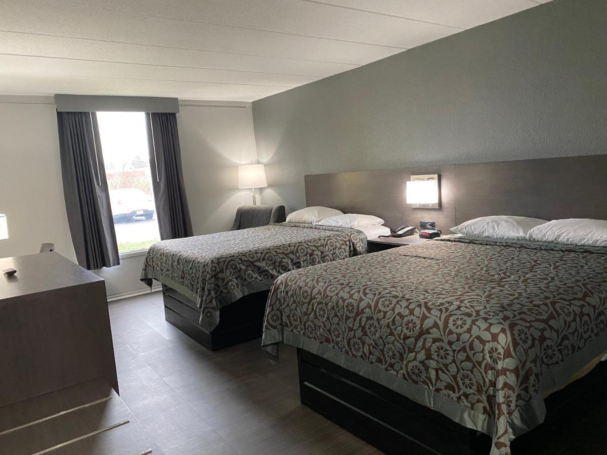 Days Inn By Wyndham Sharonville Buitenkant foto