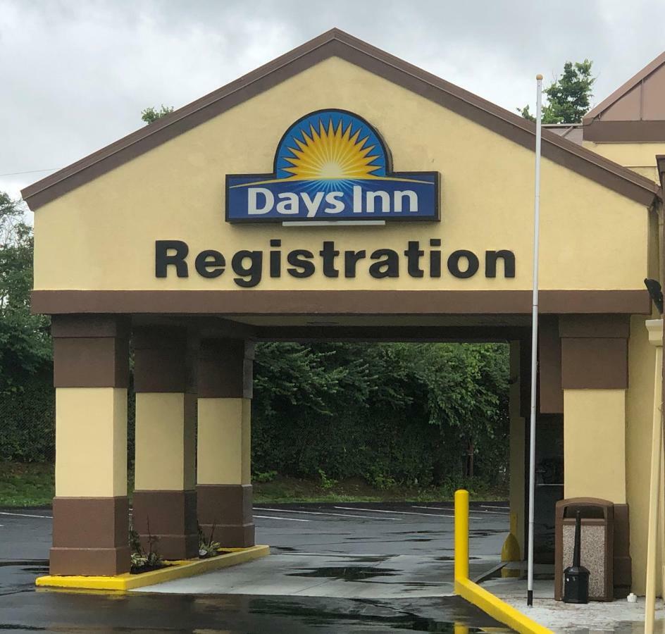 Days Inn By Wyndham Sharonville Buitenkant foto