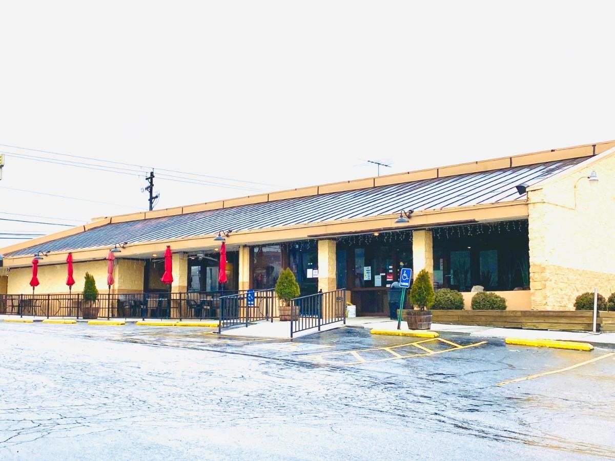 Days Inn By Wyndham Sharonville Buitenkant foto